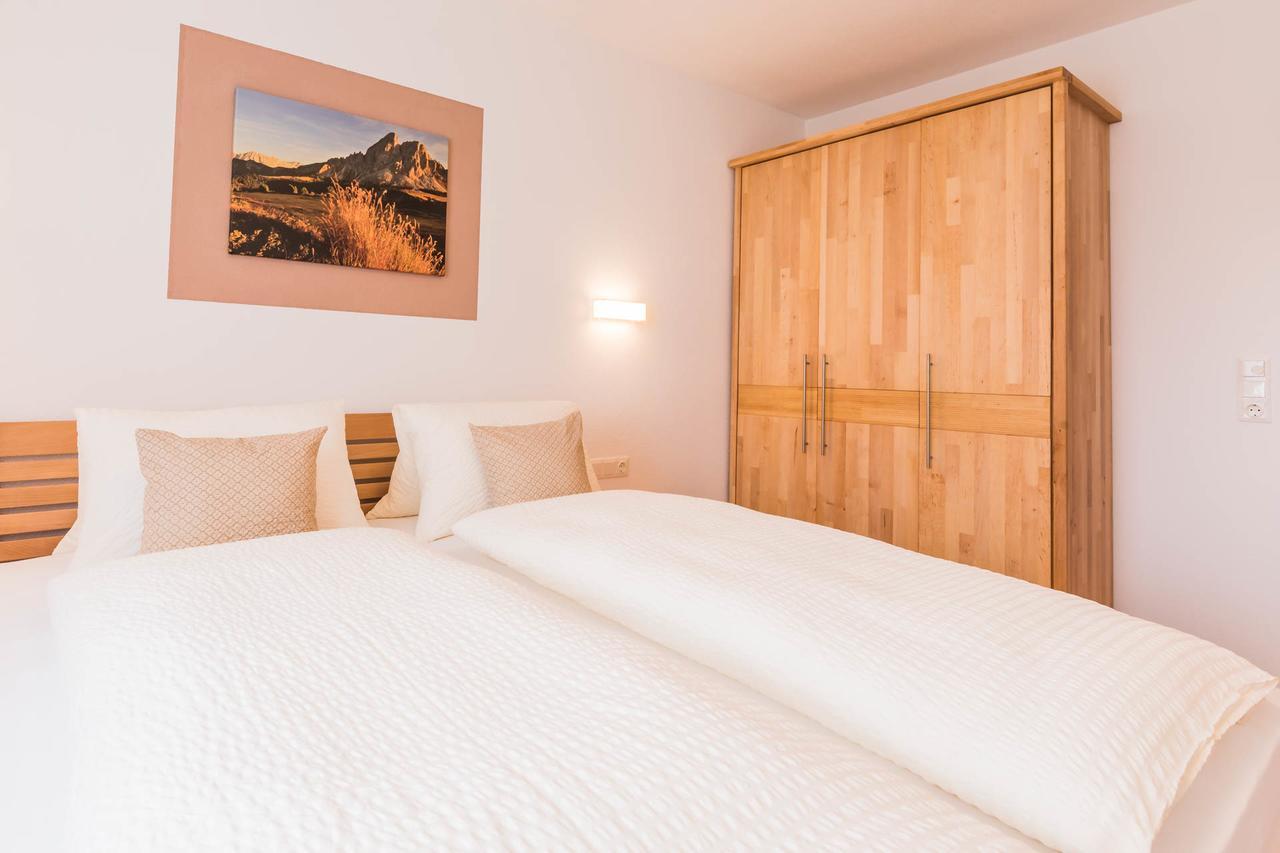Apartment Im Huggn Fulpmes Eksteriør billede