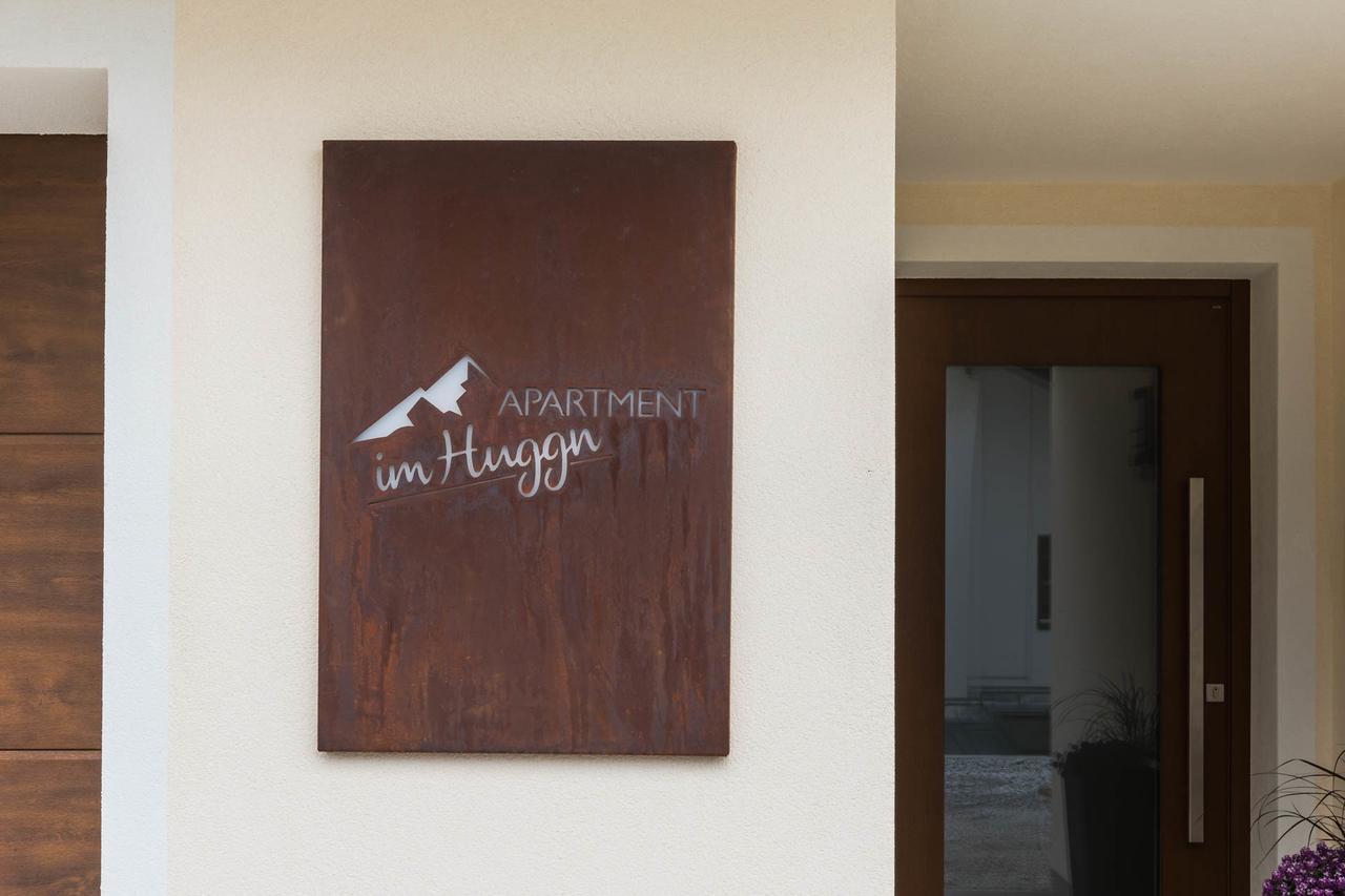 Apartment Im Huggn Fulpmes Eksteriør billede